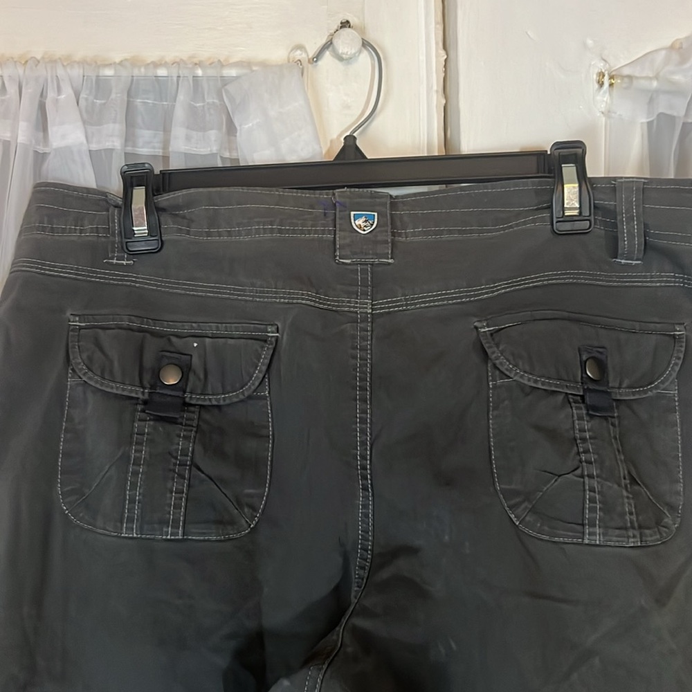 Kuhl Splash 11” Roll Up Short Women’s Size 14 Pine - Picture 2 of 9